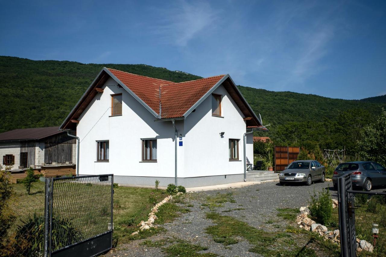 Holiday Home Sinac Εξωτερικό φωτογραφία